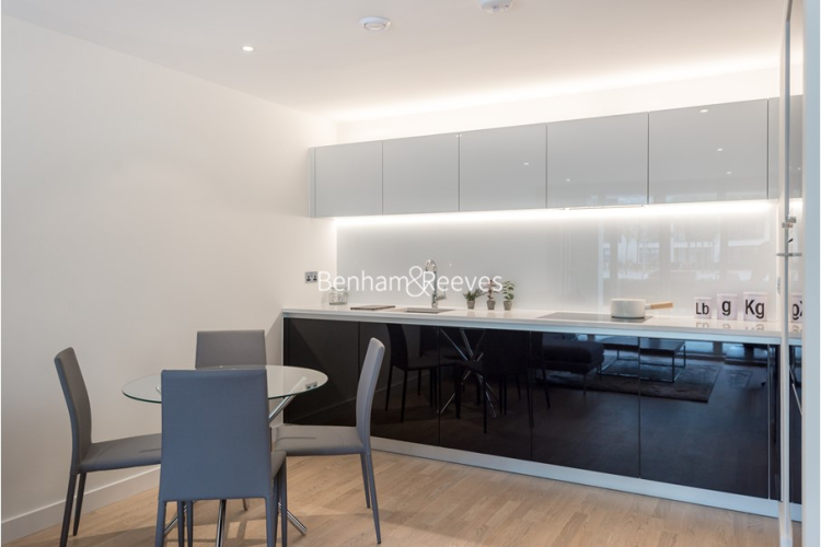 1  bedroom flat to rent in Pump House Crescent, Brentford, TW8-image 3