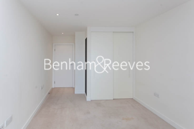 2 bedrooms flat to rent in Pump House Crescent, Brentford, TW8-image 4