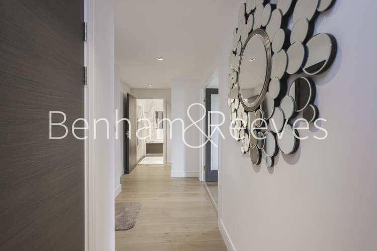 3  bedrooms flat to rent in Kew Bridge Road, Brentford, TW8-image 12