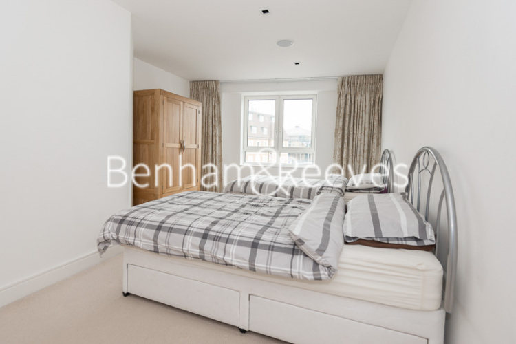 2  bedrooms flat to rent in Kew Bridge Road, Brentford, TW8-image 3