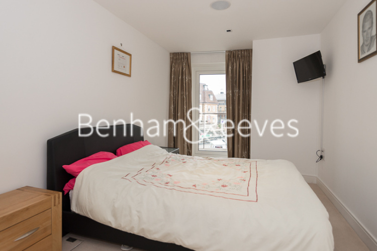 2  bedrooms flat to rent in Kew Bridge Road, Brentford, TW8-image 7