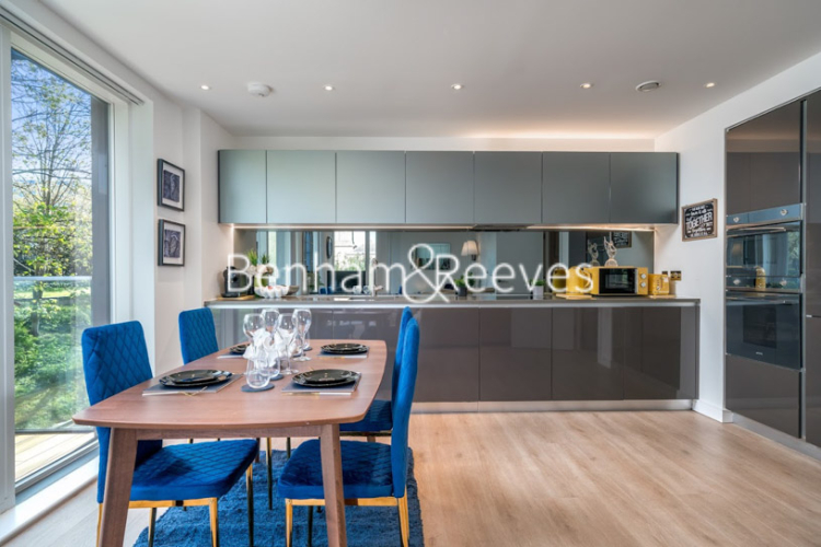 2  bedrooms flat to rent in Heritage Place, Brentford, TW8-image 8
