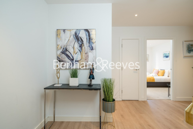 2  bedrooms flat to rent in Heritage Place, Brentford, TW8-image 11