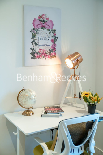 2  bedrooms flat to rent in Heritage Place, Brentford, TW8-image 17