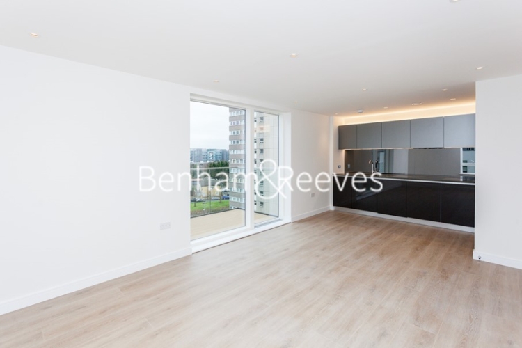 2  bedrooms flat to rent in Kew Bridge Road, Brentford, TW8-image 1