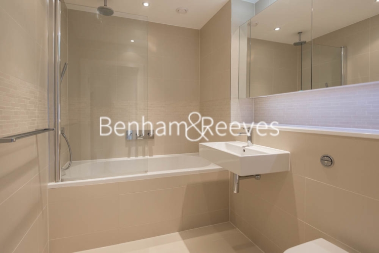 1 bedroom flat to rent in Pump House Crescent, Brentford, TW8-image 4