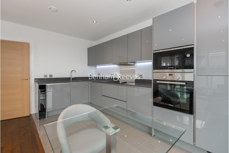 2 bedrooms flat to rent in Emerald Gardens, Kew, TW9-image 2