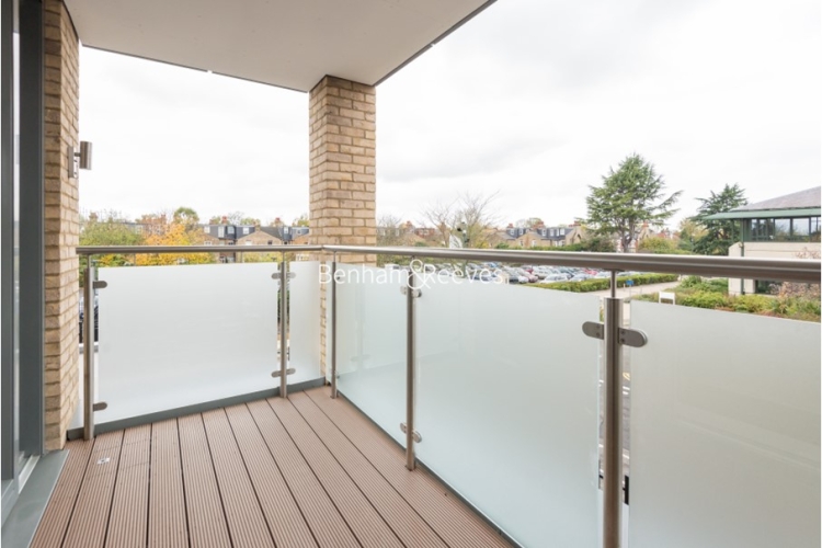 2  bedrooms flat to rent in Emerald Gardens, Kew, TW9-image 9