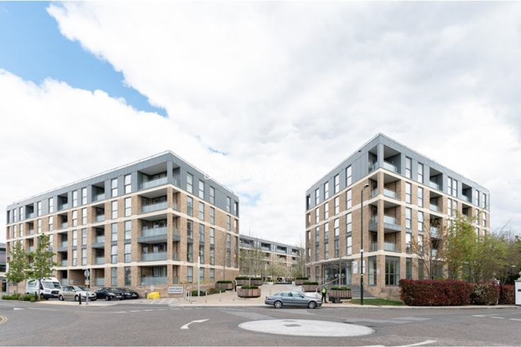 2  bedrooms flat to rent in Emerald Gardens, Kew, TW9-image 13