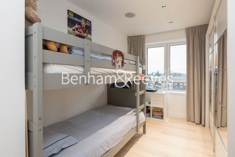 3  bedrooms flat to rent in Kew Bridge Road, Brentford, TW8-image 14