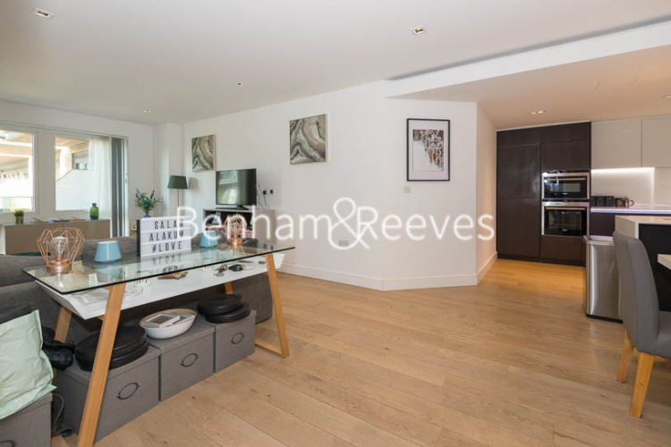 2  bedrooms flat to rent in Kew Bridge Road, Brentford, TW8-image 1