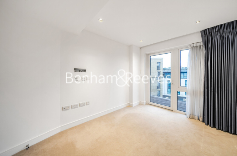 2  bedrooms flat to rent in Kew Bridge Road, Brentford,TW8-image 11