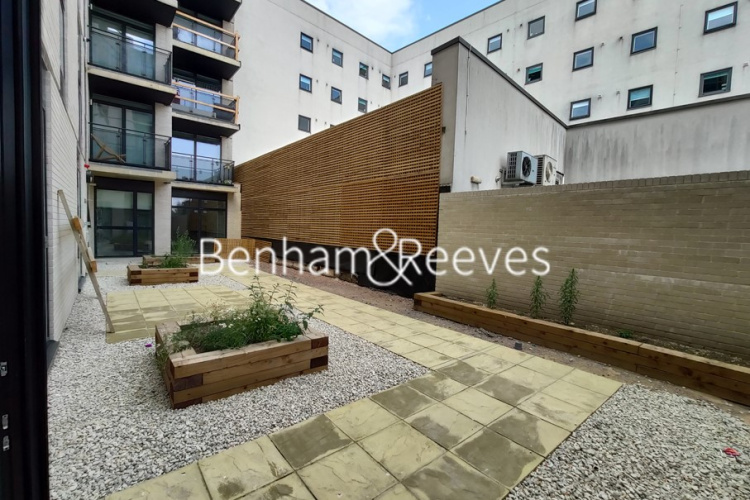 2  bedrooms flat to rent in Habito, Hounslow, TW3-image 13