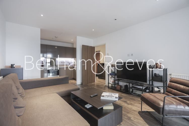 1  bedroom flat to rent in Great West Quarter, Brentford, TW8-image 12