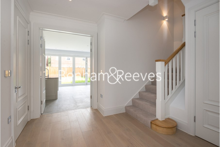 4  bedrooms flat to rent in Richmond Chase, Richmond, TW10-image 9