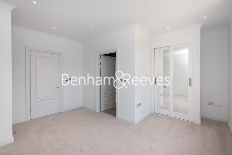 4 bedrooms flat to rent in Richmond Chase, Richmond, TW10-image 16