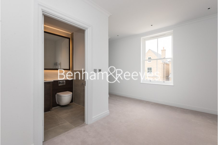 4 bedrooms flat to rent in Richmond Chase, Richmond, TW10-image 17