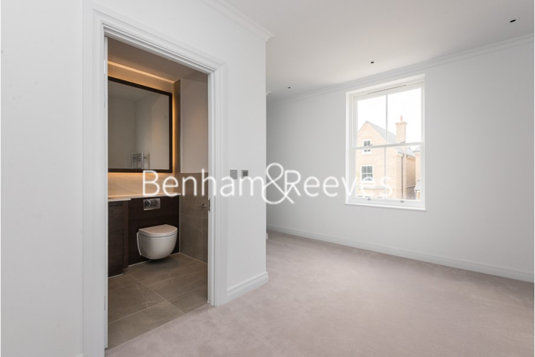 4  bedrooms flat to rent in Richmond Chase, Richmond, TW10-image 17