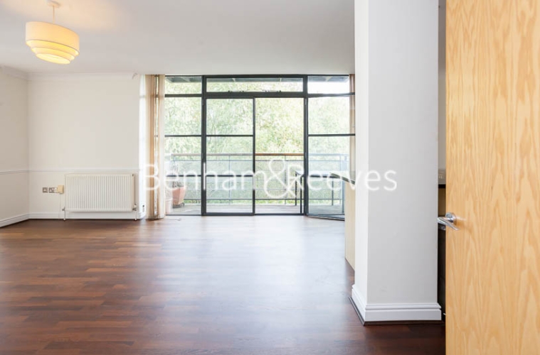2 bedrooms flat to rent in Ferry Lane, Brentford, TW8-image 7