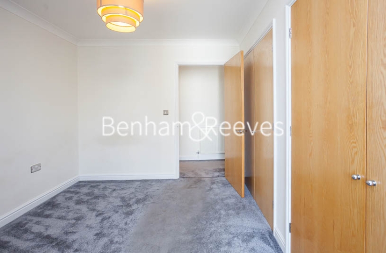 2 bedrooms flat to rent in Ferry Lane, Brentford, TW8-image 14
