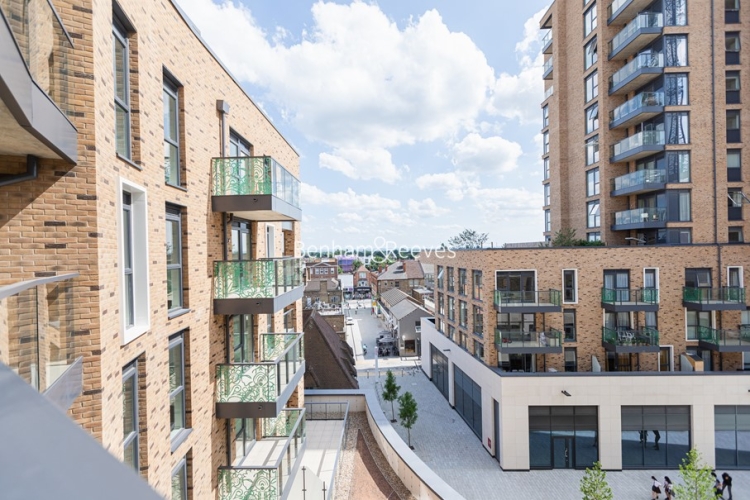 1  bedroom flat to rent in High Street Quarter, Hounslow, TW3-image 11