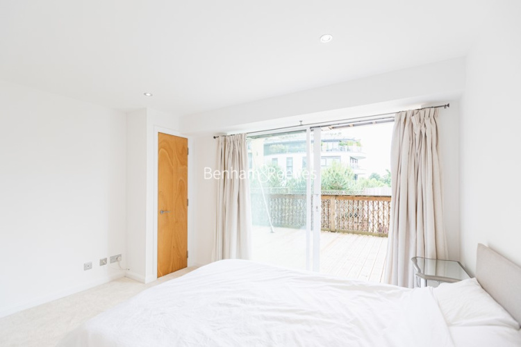 2 bedrooms flat to rent in Regatta Point, Kew Bridge, TW8-image 14