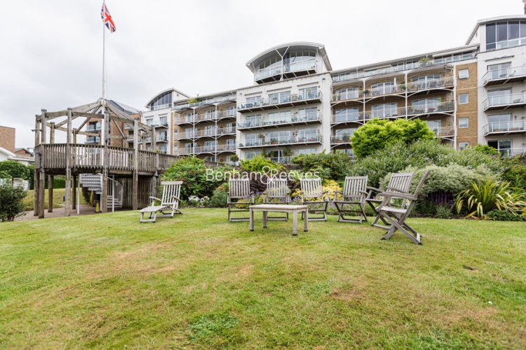 2 bedrooms flat to rent in Regatta Point, Kew Bridge, TW8-image 18