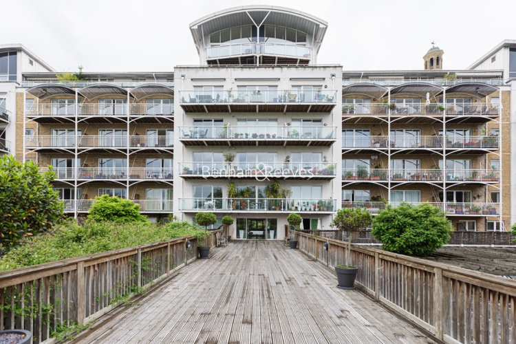 2 bedrooms flat to rent in Regatta Point, Kew Bridge, TW8-image 19