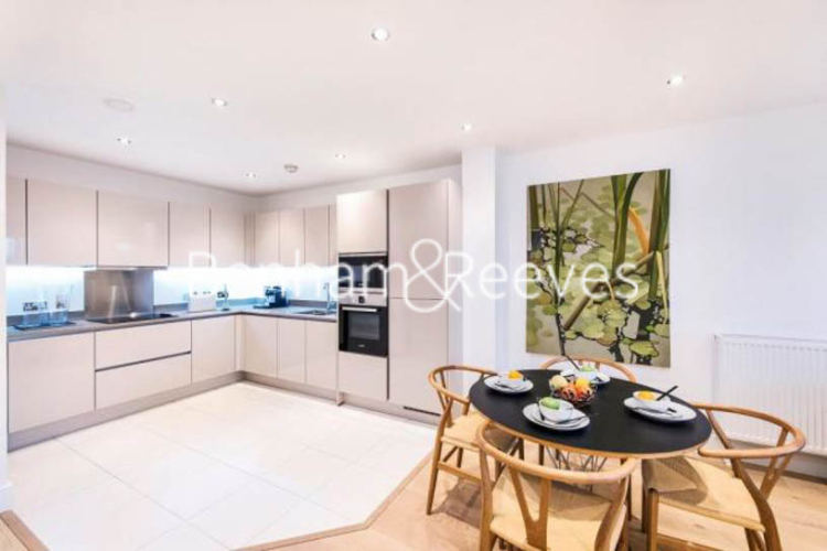 2 bedrooms flat to rent in Levett Square, Emerald Gardens, Kew, TW9-image 5