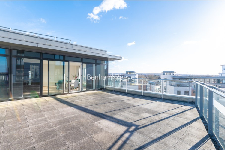 2  bedrooms flat to rent in Pump House Crescent, Brentford, TW8-image 2