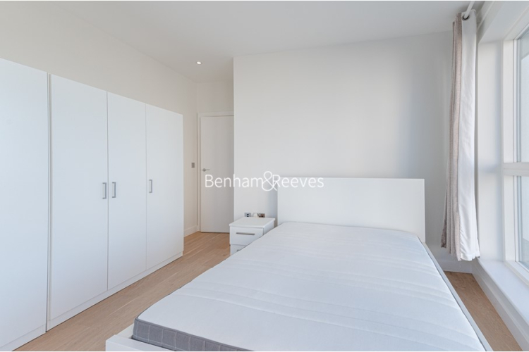 2  bedrooms flat to rent in Pump House Crescent, Brentford, TW8-image 15