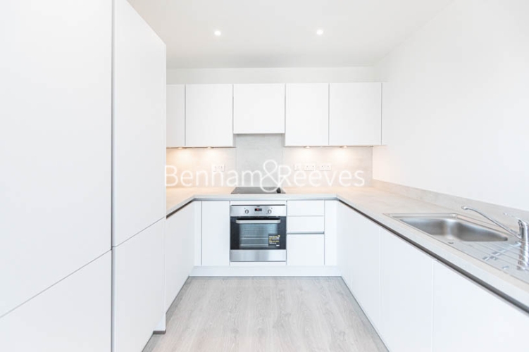 2 bedrooms flat to rent in High Street Quarter, Hounslow, TW3-image 2