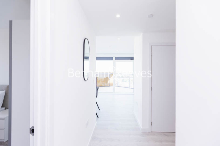 2  bedrooms flat to rent in High Street Quarter, Hounslow, TW3-image 17