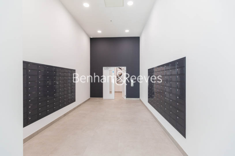 2  bedrooms flat to rent in High Street Quarter, Hounslow, TW3-image 18