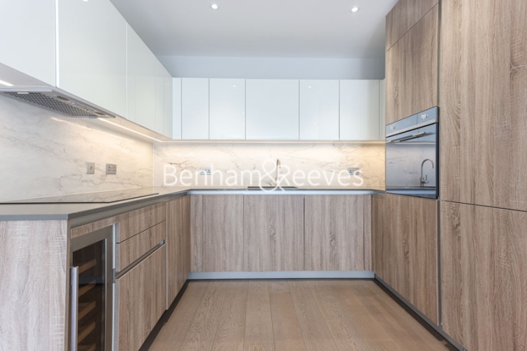 2  bedrooms flat to rent in Queenshurst Square, Kingston Upon Thames, KT2-image 2