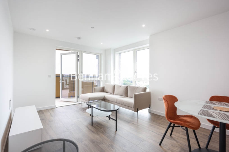 2 bedrooms flat to rent in High Street Quarter, Hounslow, TW3-image 8