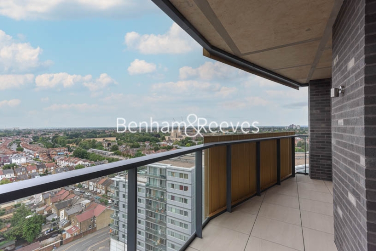 2 bedrooms flat to rent in High Street Quarter, Hounslow, TW3-image 15