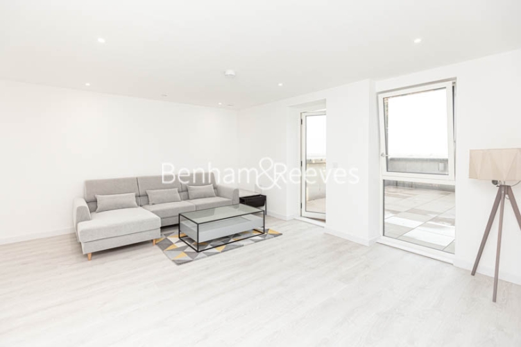 2 bedrooms flat to rent in High Street Quarter, Hounslow, TW3-image 1