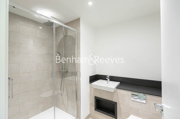 2 bedrooms flat to rent in High Street Quarter, Hounslow, TW3-image 5