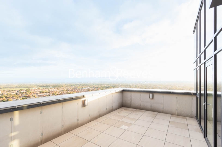 2  bedrooms flat to rent in High Street Quarter, Hounslow, TW3-image 6