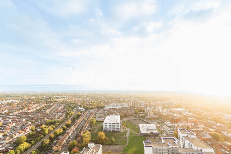 2  bedrooms flat to rent in High Street Quarter, Hounslow, TW3-image 7
