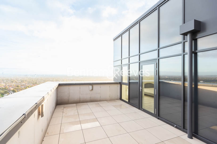 2  bedrooms flat to rent in High Street Quarter, Hounslow, TW3-image 12