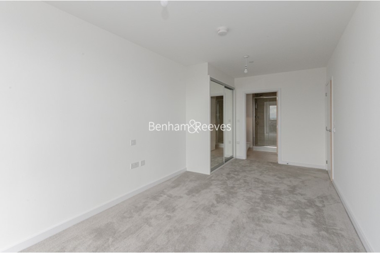 2 bedrooms flat to rent in High Street Quarter, Hounslow, TW3-image 5