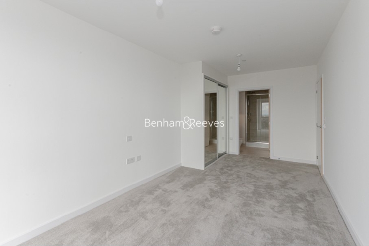 2  bedrooms flat to rent in High Street Quarter, Hounslow, TW3-image 5