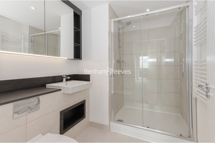 2 bedrooms flat to rent in High Street Quarter, Hounslow, TW3-image 9