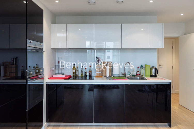 2  bedrooms flat to rent in Kew Bridge West, Pump House Crescent, Brentford, TW8-image 8