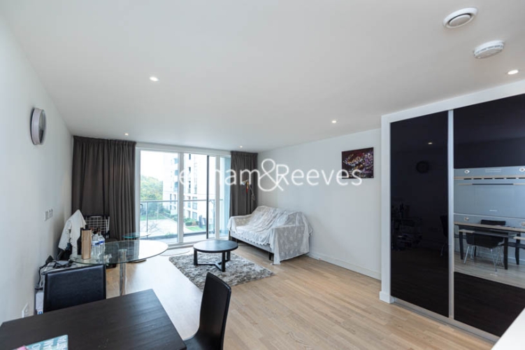 2 bedrooms flat to rent in Kew Bridge West, Pump House Crescent, Brentford, TW8-image 13