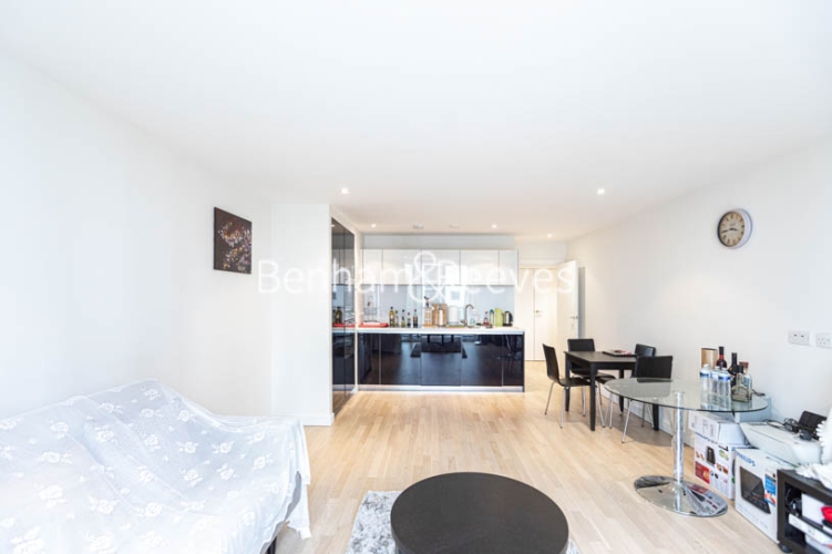 2 bedrooms flat to rent in Kew Bridge West, Pump House Crescent, Brentford, TW8-image 18