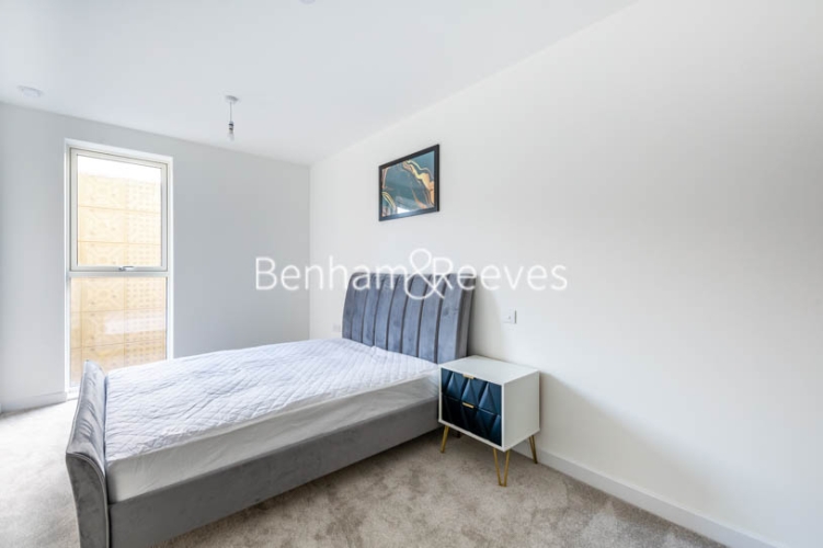 1  bedroom flat to rent in High Street Quarter, Hounslow, TW3-image 20