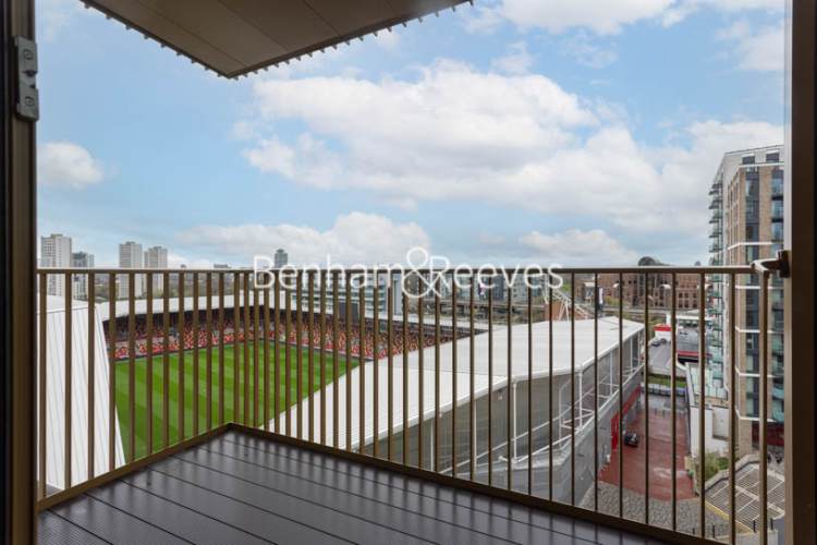 1  bedroom flat to rent in Capital Interchange Way, Brentford, TW8-image 7